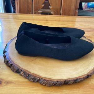 Sketchers Elastic Memory Foam Flats